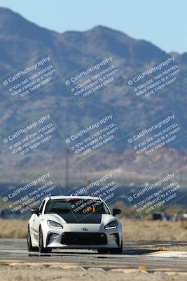 media/Nov-23-2025-Speed Ventures (Sun) [[88f20b6e61]]/2-Orange Group/Session 2 (Turns 16 and 17 Exit)/